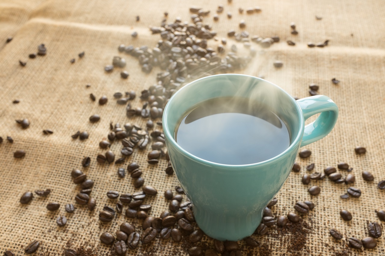 Польза или вред: почему нельзя пить кофе в жару