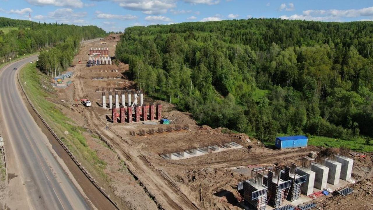 Трассу М5 в Челябинской области начали расширять до четырех полос Трассу М5 в Челябинской области начали расширять до четырех полос