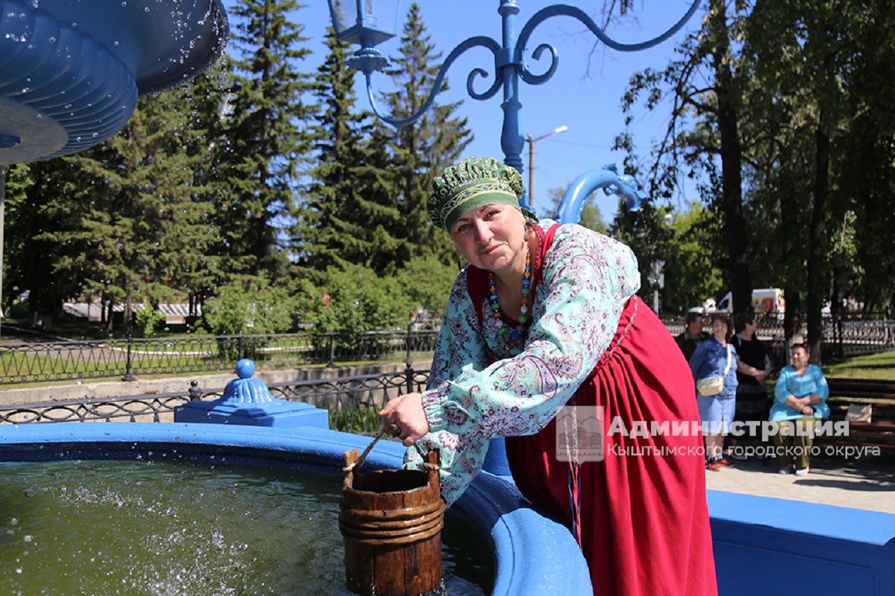 В Кыштыме отреставрировали главный городской фонтан XVIII века