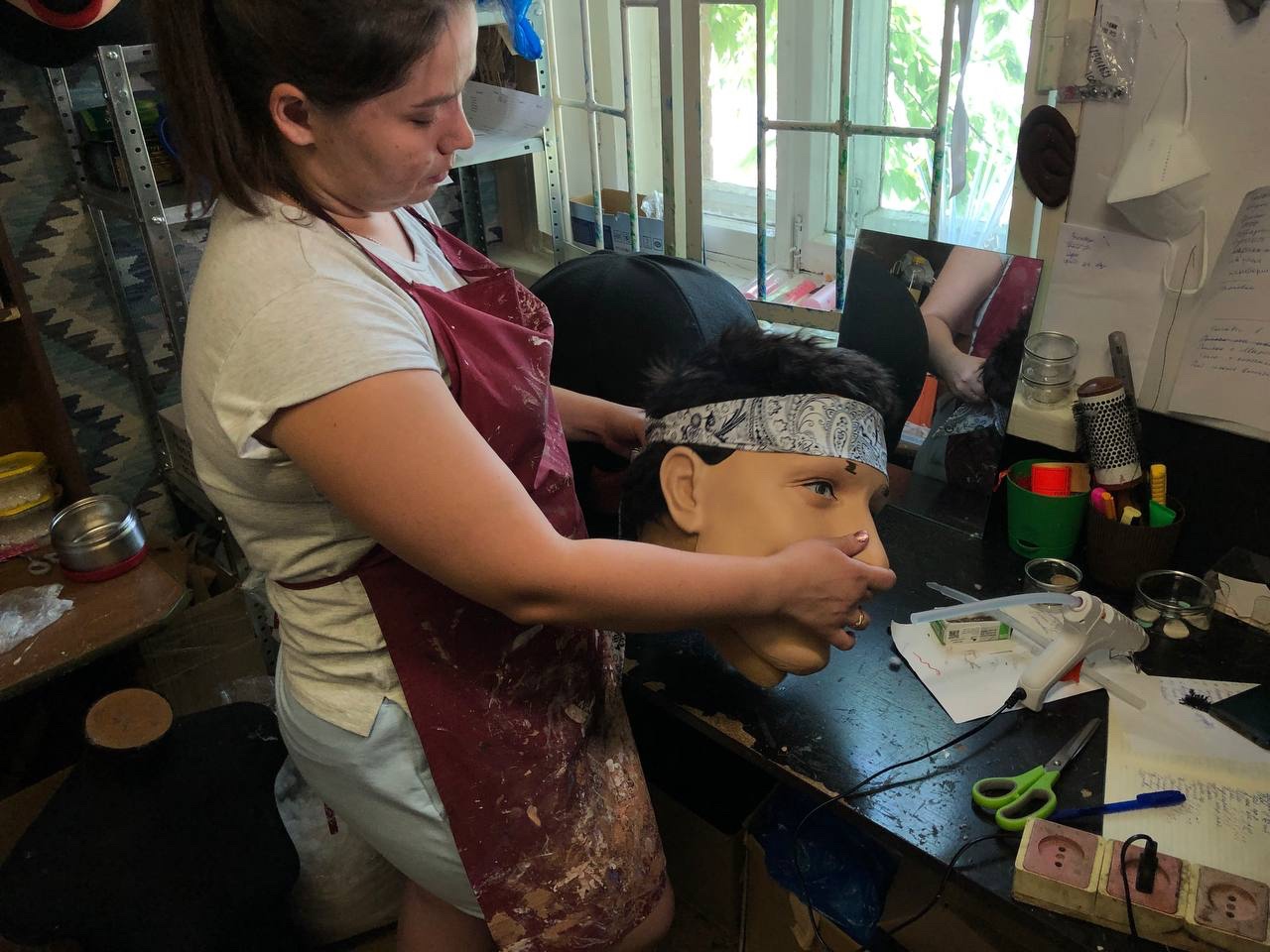 Звезды рядом: в Челябинске производят ростовых кукол с лицами знаменитостей Звезды рядом: в Челябинске производят ростовых кукол с лицами знаменитостей