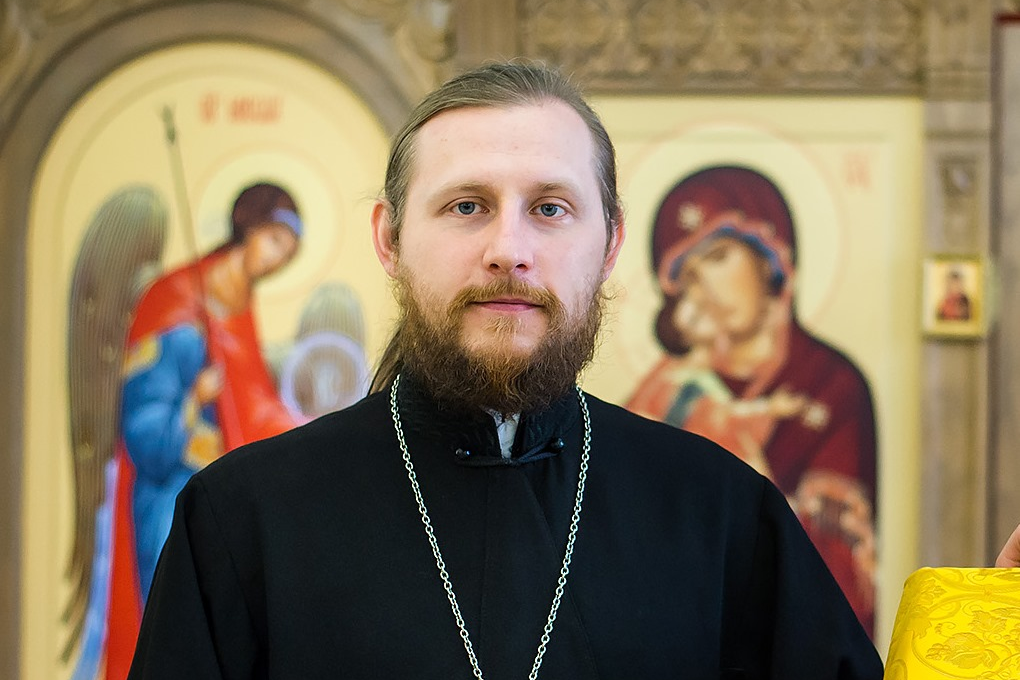 Владимир Панарин: "Если вы христианин и давно не причащались, сделайте это" Владимир Панарин: "Если вы христианин и давно не причащались, сделайте это"