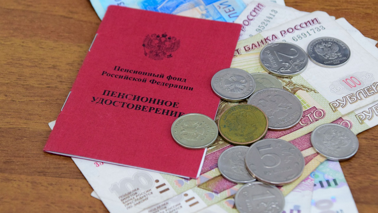 Какие прибавки ждут пенсионеров в 2025 году