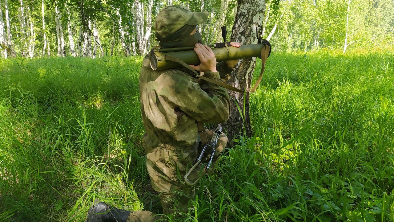 Сотрудники ФСБ в Челябинске показали, как нейтрализуют "боевиков"