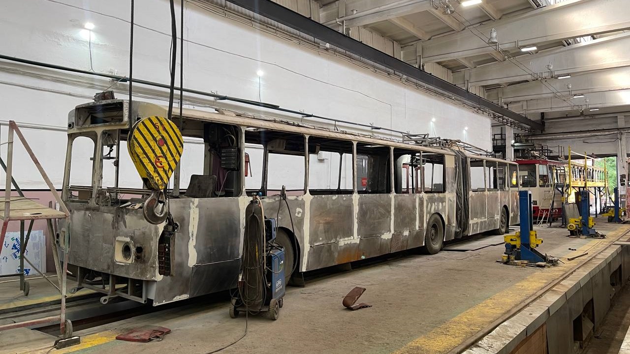 Единственный экземпляр: троллейбус-гармошку восстановят в Челябинске 