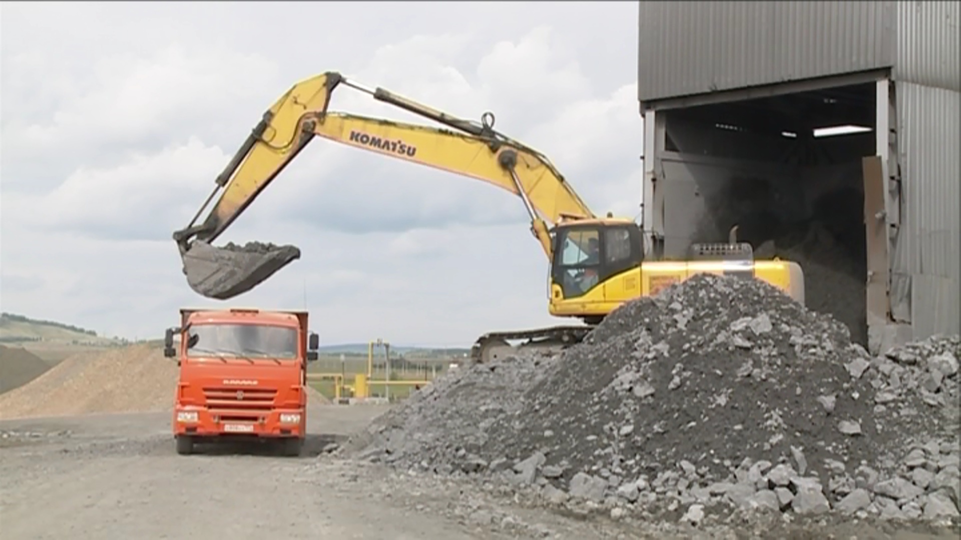 Улицы, машины и разметка: кто и как работает в подземных городах Урала  