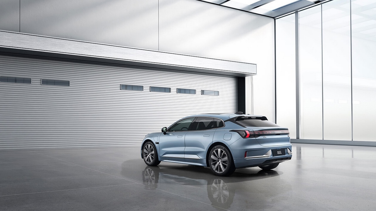 В Челябинске продают мощный электрокар, который установил два рекорда Гиннесса