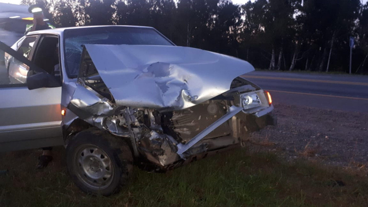 В Челябинской области пьяный водитель устроил аварию, уходя от погони ДПС