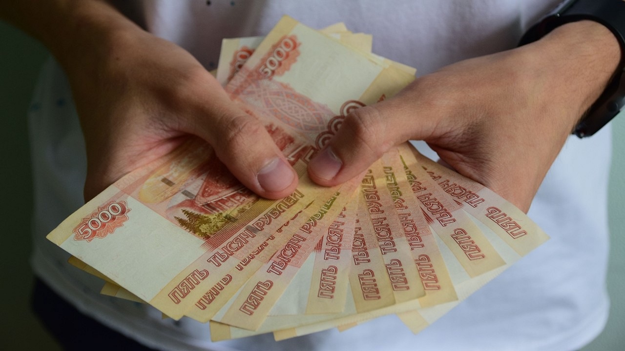 В Челябинской области мошенники обманули четверых рабочих на миллион рублей