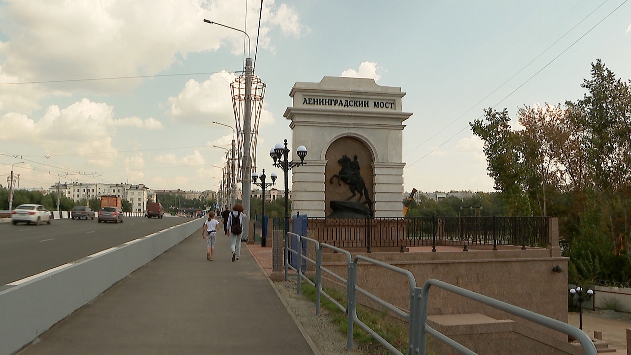 В Челябинске после реставрации полностью открылся Ленинградский мост" в блоге "Д