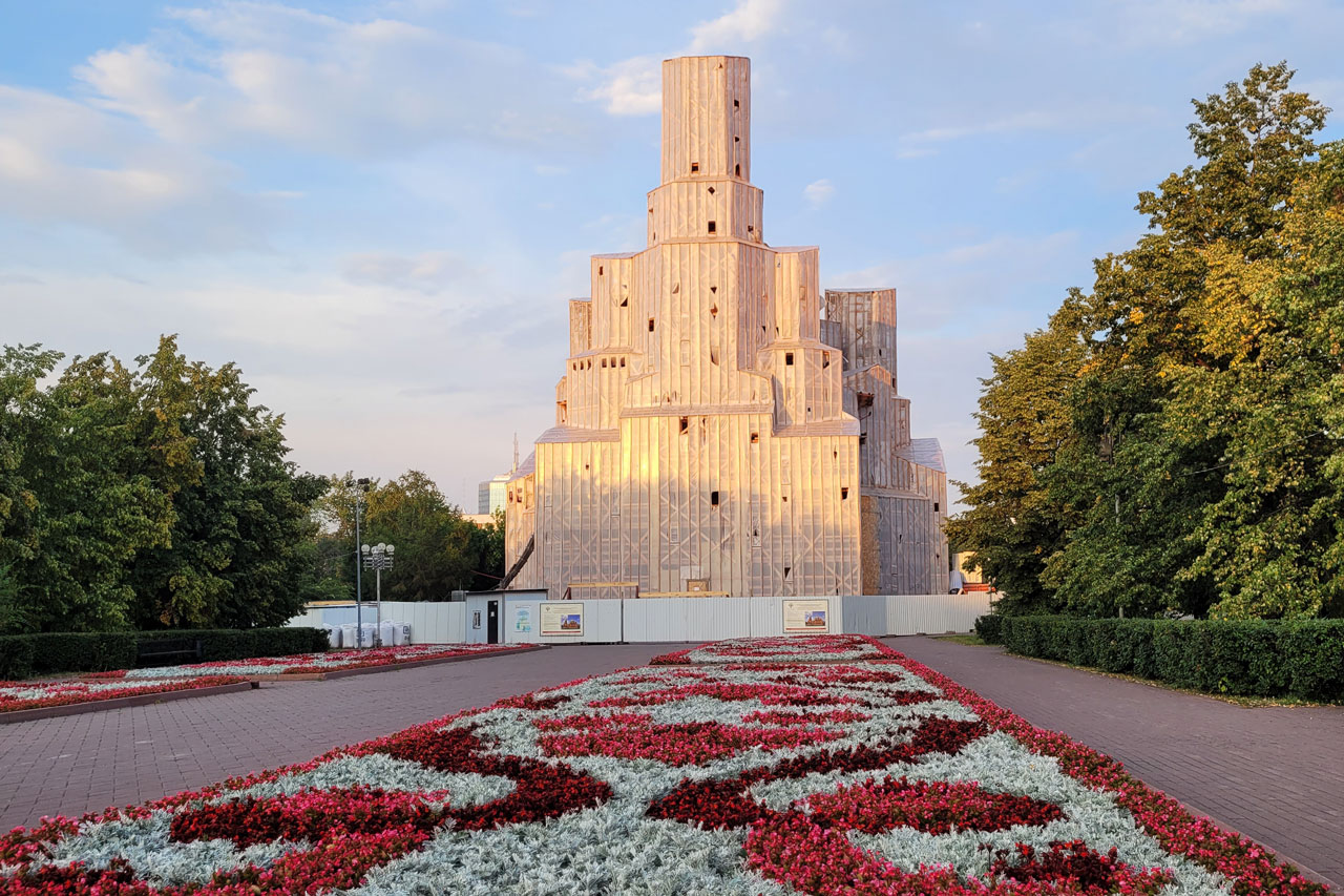 На храме Александра Невского в Челябинске появятся купола из сусального золота
