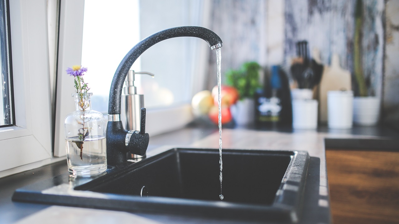 В Роспотребнадзоре Челябинска рассказали о недочетах в качестве питьевой воды