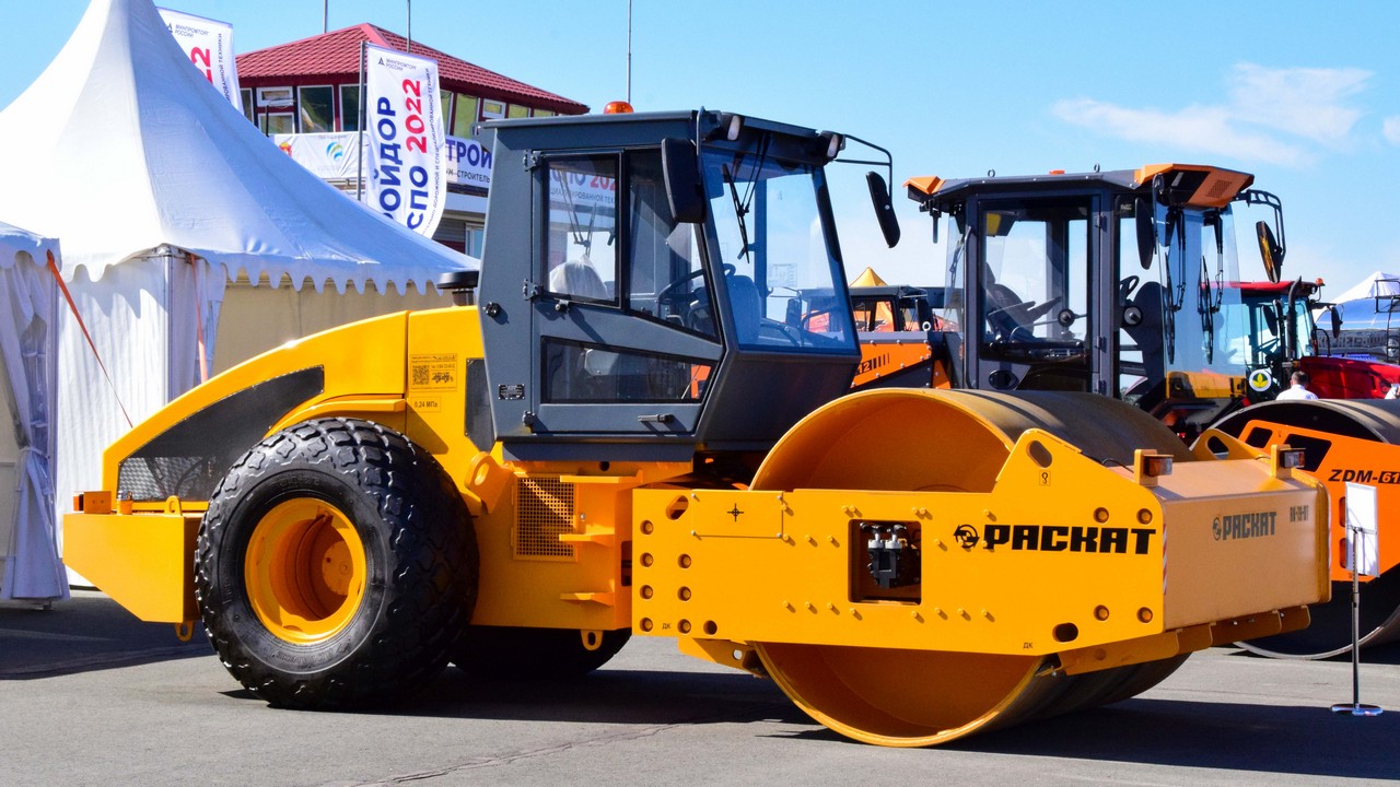 Всероссийская выставка строительной и дорожной техники проходит в Челябинске
