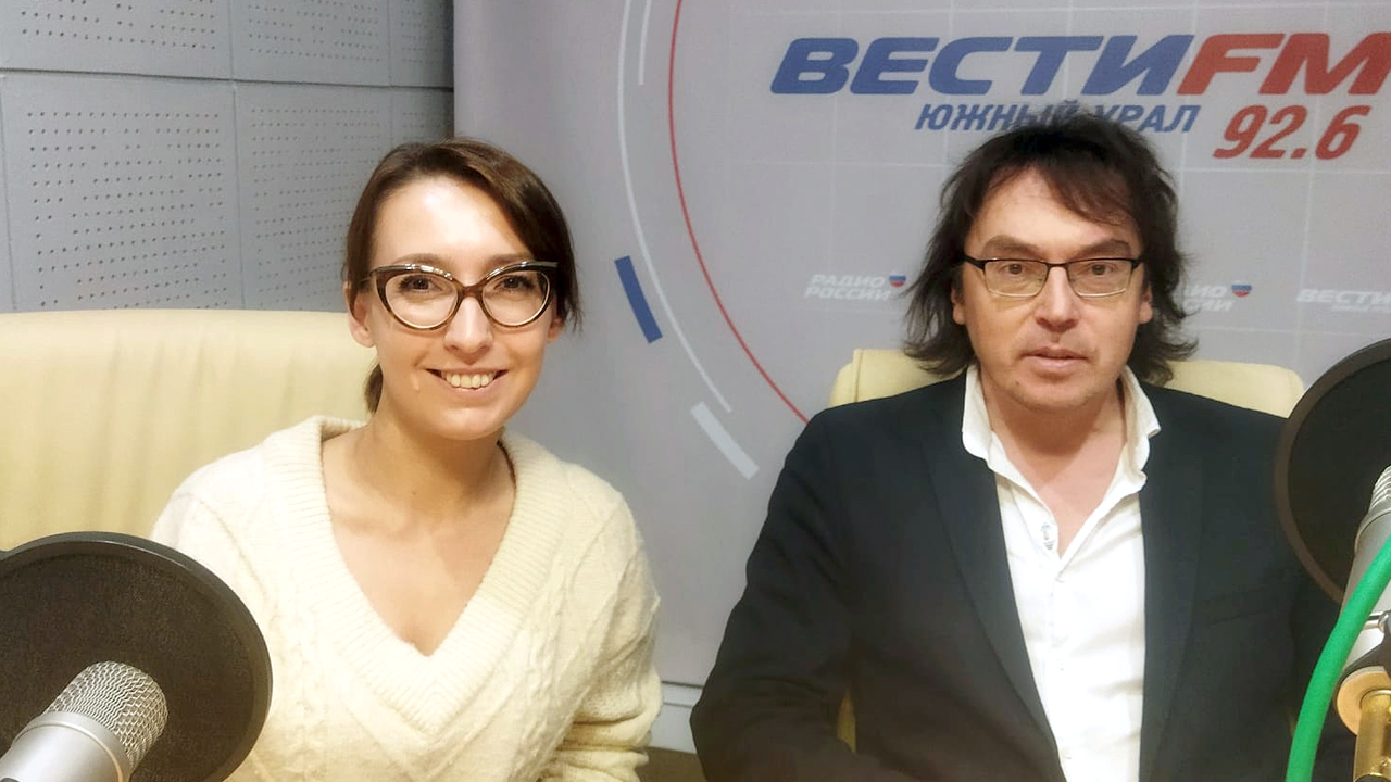 Поэт и прозаик Дмитрий Воденников приехал на книжную ярмарку в Челябинск ФОТО: ГТРК "Южный Урал"