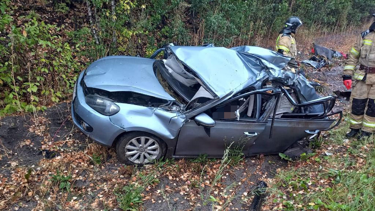 Водитель легковушки погиб в ДТП с самосвалом на трассе М5