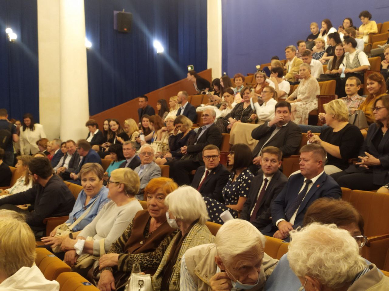 В Челябинске прошел премьерный показ фильма "Южный Урал. Следы веков" В Челябинске прошел премьерный показ фильма "Южный Урал. Следы веков"