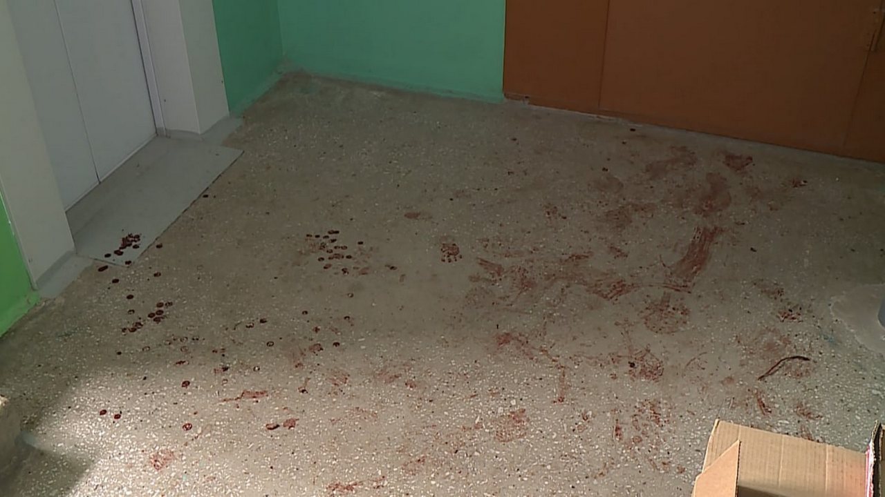 Хлопок произошел в жилом доме в Магнитогорске, пострадали два человека Хлопок произошел в жилом доме в Магнитогорске, пострадали два человека