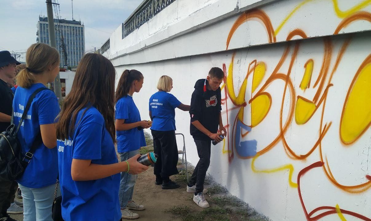 Стену для легального граффити открыли в Челябинске