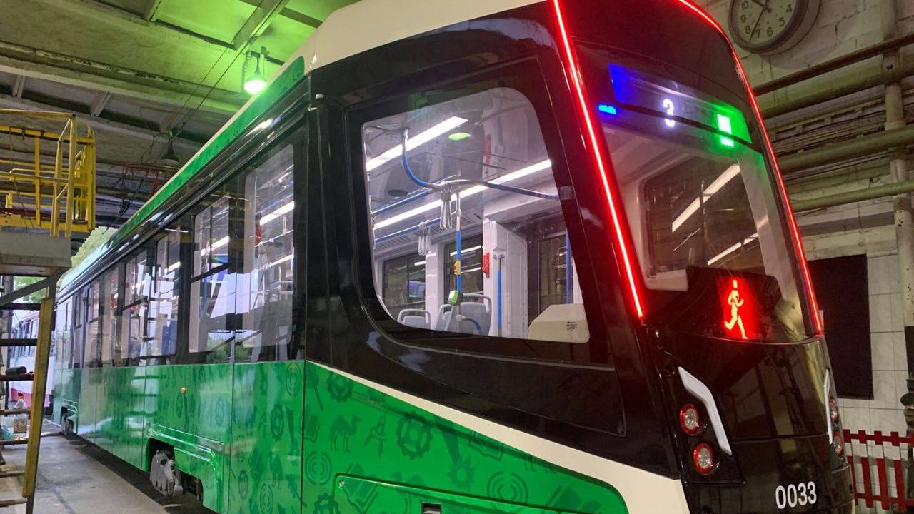 Два новых трамвая с Wi-Fi и очисткой воздуха вышли на улицы Челябинска