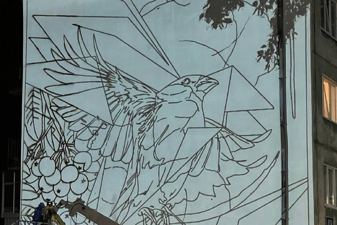 Огромную птицу нарисуют на здании в Снежинске