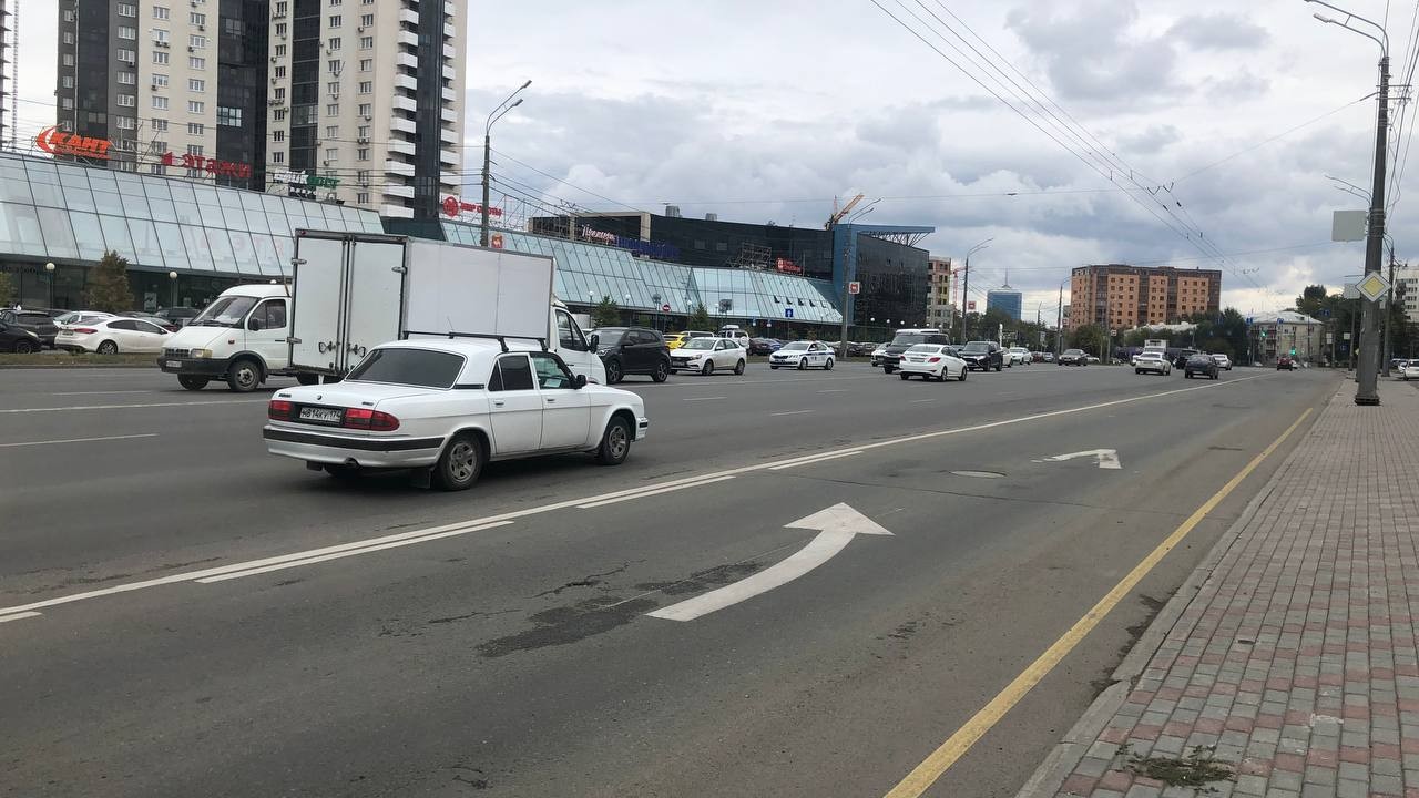 Журналисты ГТРК "Южный Урал" проверили эффективность выделенных полос в Челябинске Журналисты ГТРК "Южный Урал" проверили эффективность выделенных полос в Челябинске