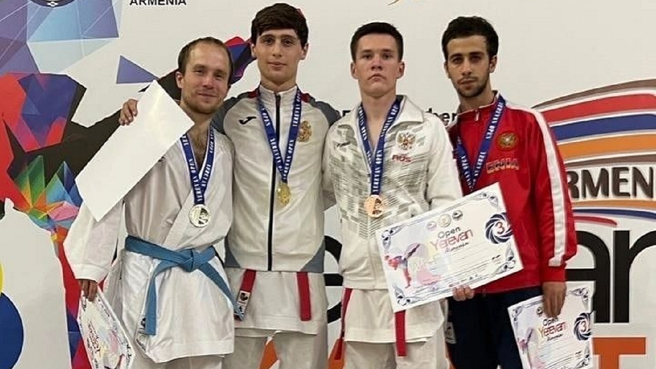 Каратисты из Челябинской области завоевали медали на международном турнире