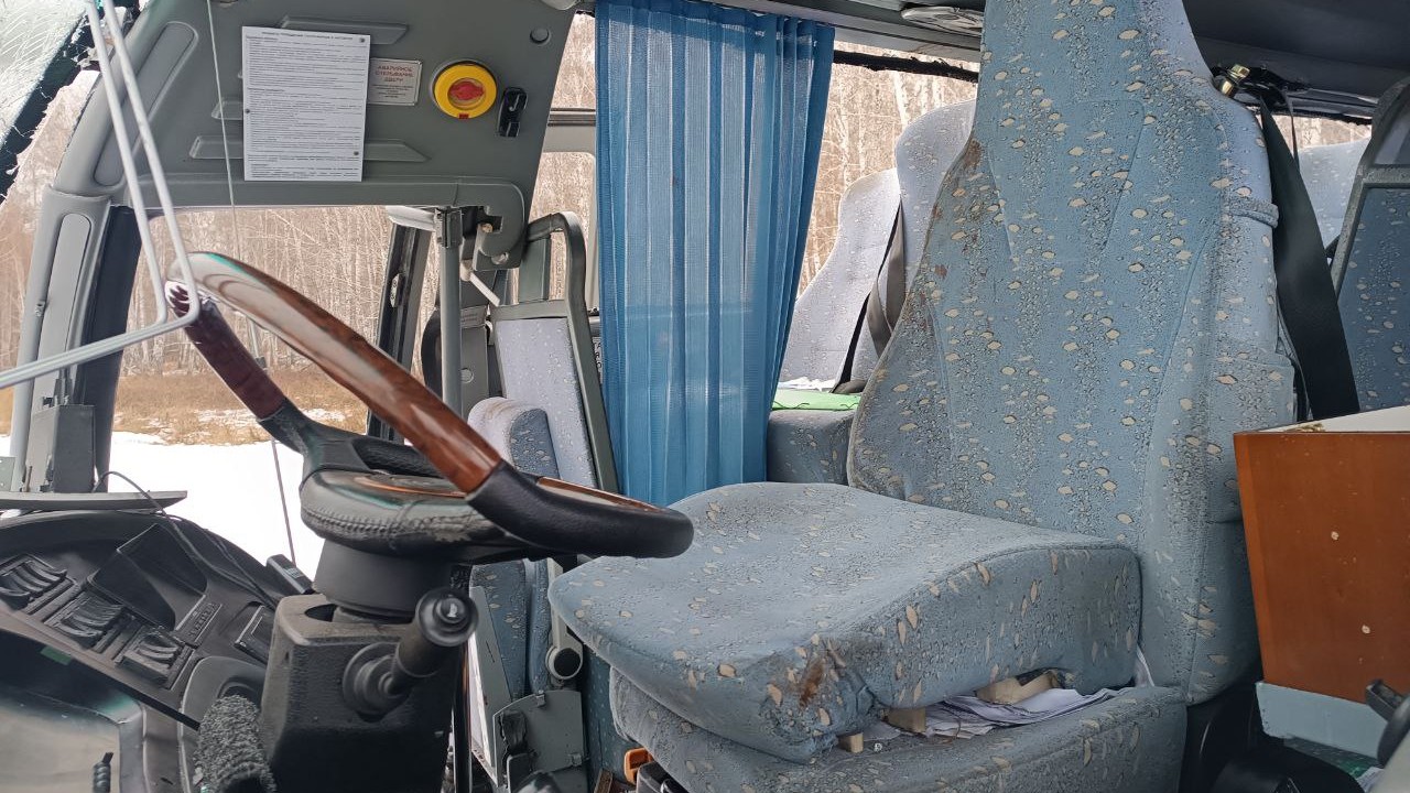В Минздраве рассказали о состоянии пассажиров опрокинувшегося на трассе М5 автобуса