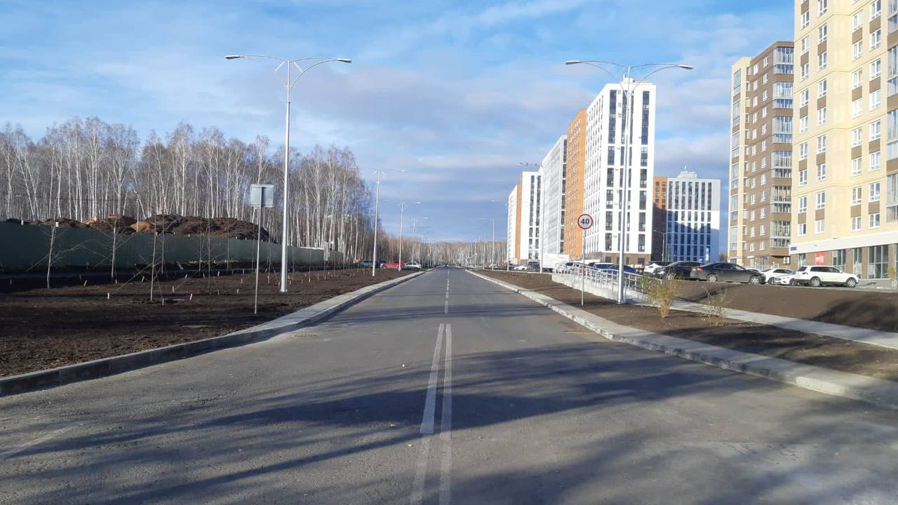 Строительство двух дорог завершили на северо-западе Челябинска Строительство двух дорог завершили на северо-западе Челябинска