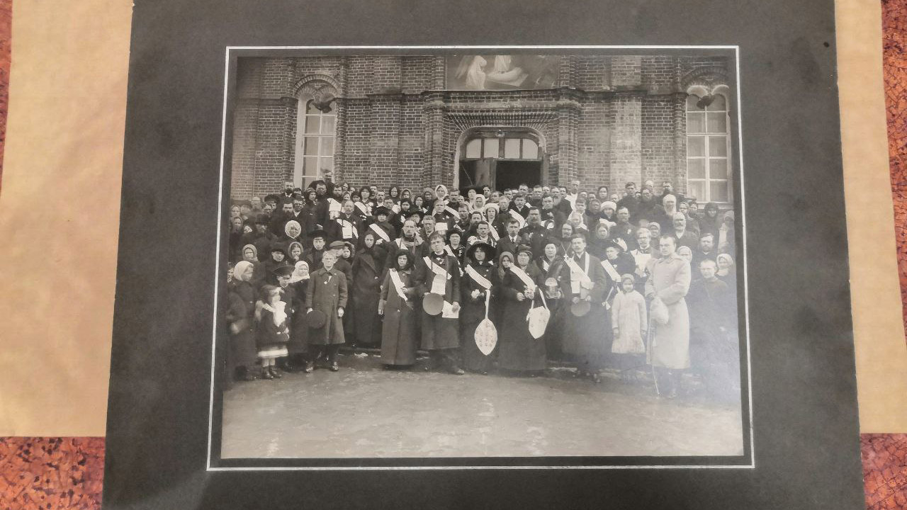 В Челябинске показали фото команды общества трезвости, которому больше века