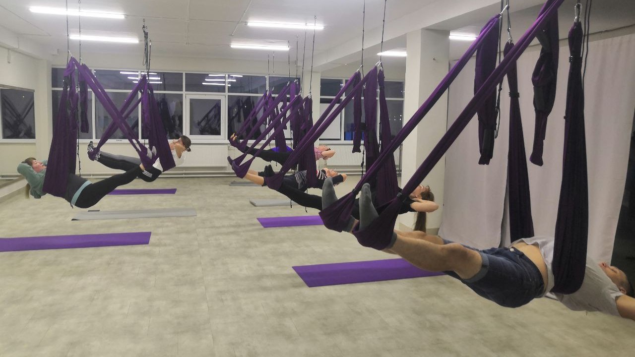 В Челябинске организовали занятия по йоге для жен мобилизованных