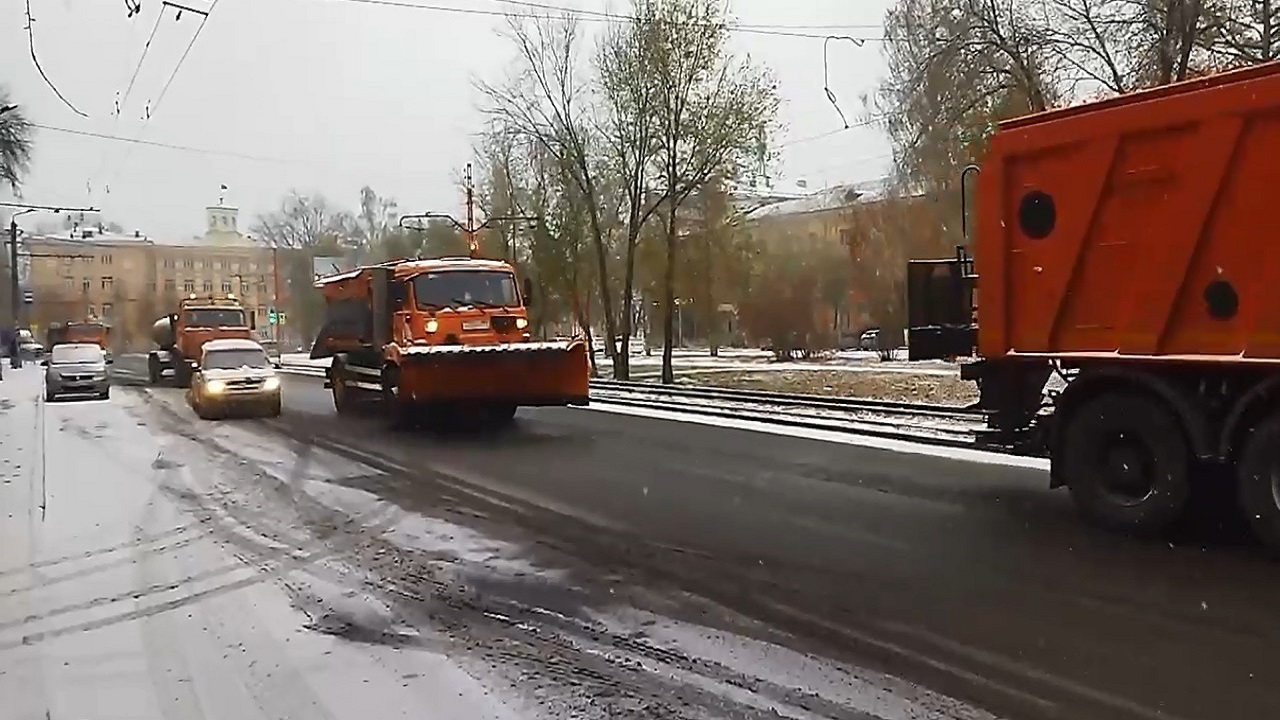 Власти Челябинска рассказали, как борются с последствиями снегопада