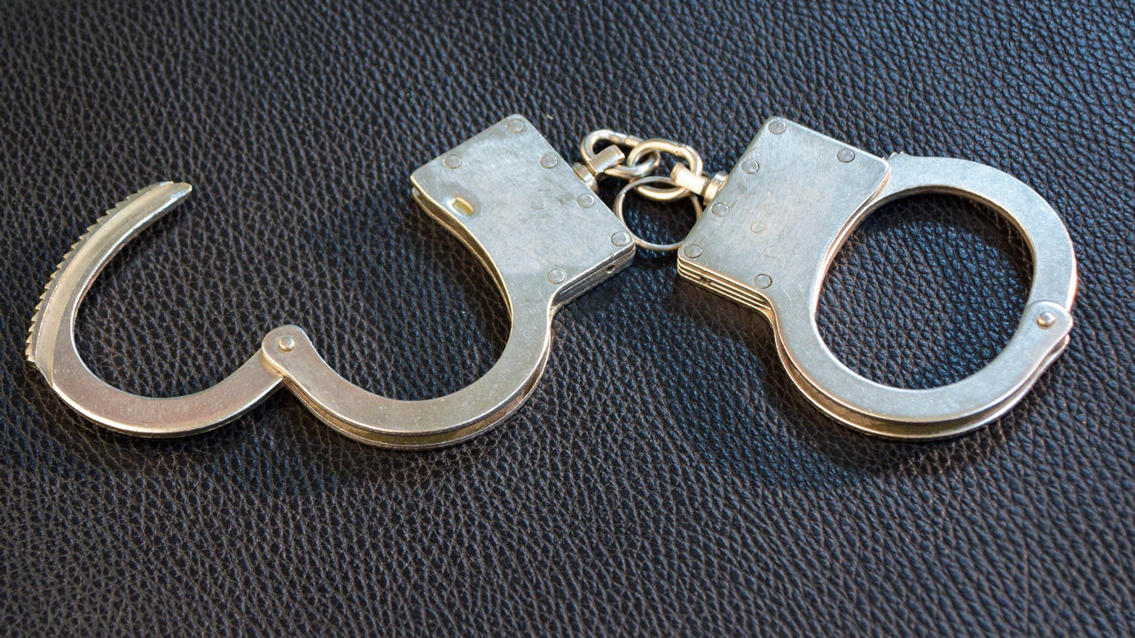 В Челябинской области огласили приговор мужчине, который застрелил хоккеиста из ружья