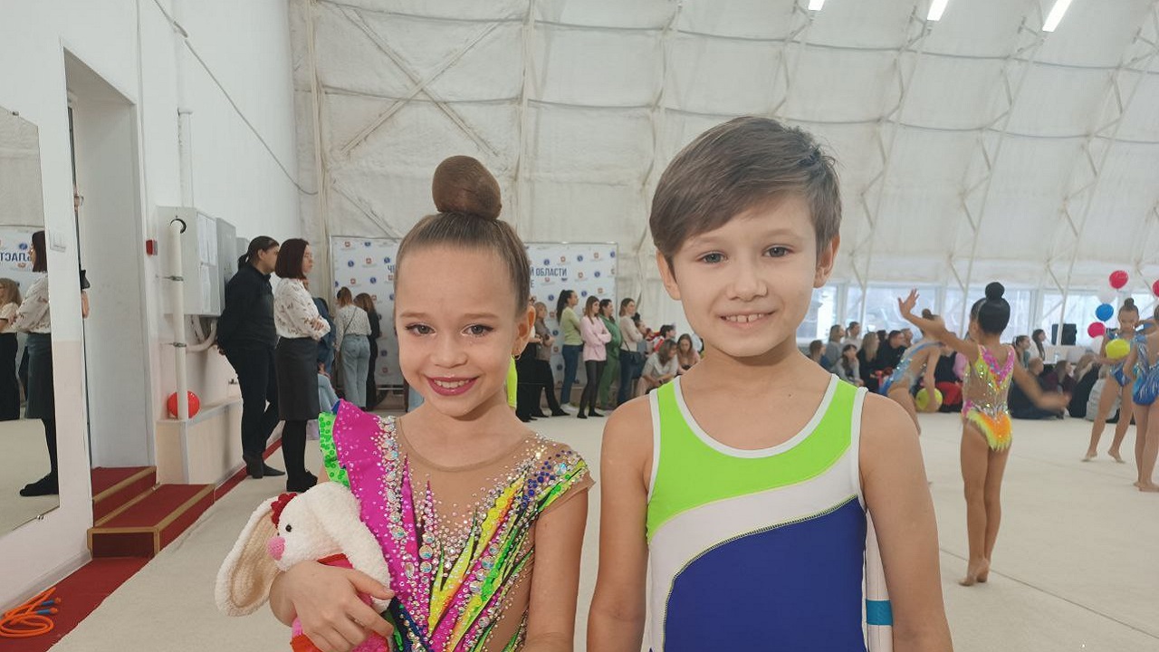 Юные звездочки: турнир по художественной гимнастике прошел в Челябинске