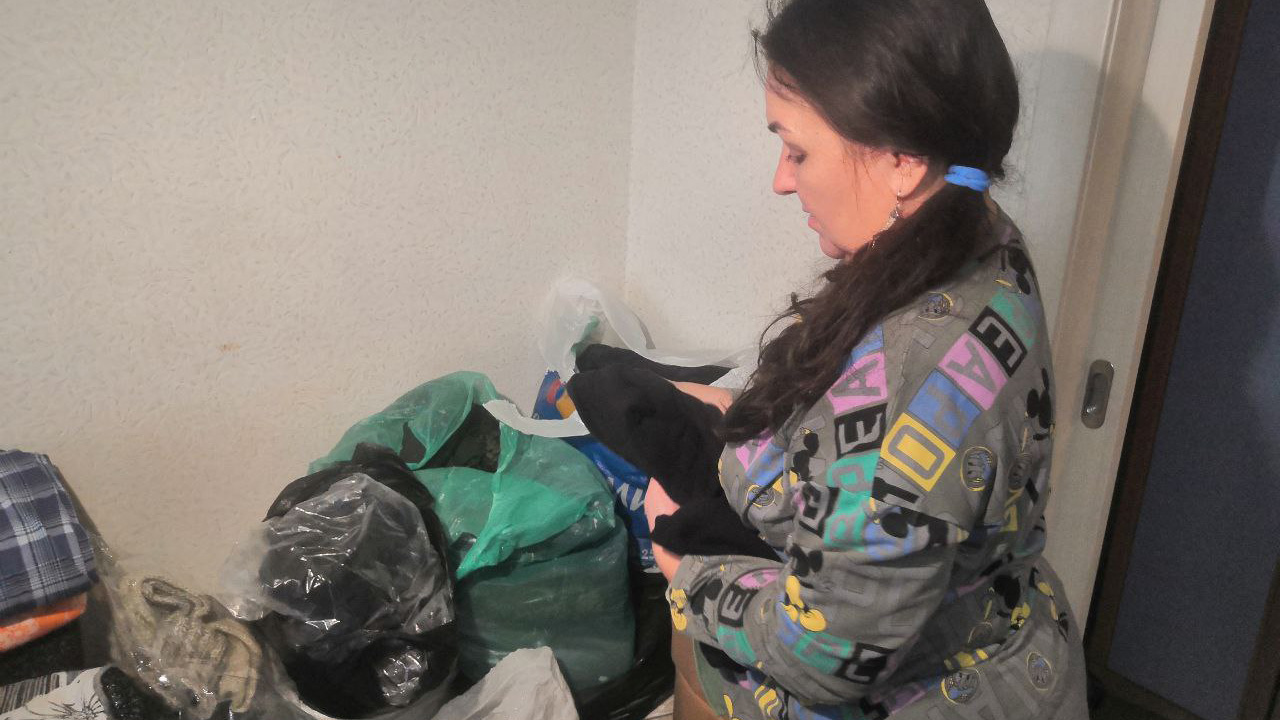 Жители Челябинской области собирают и отвозят помощь для военных в ДНР