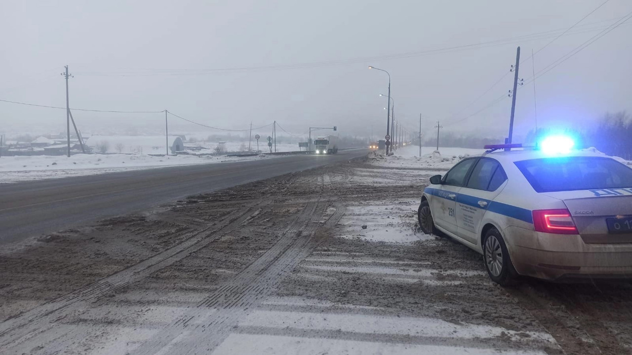 ГИБДД обратилась к водителям в Челябинской области из-за снега