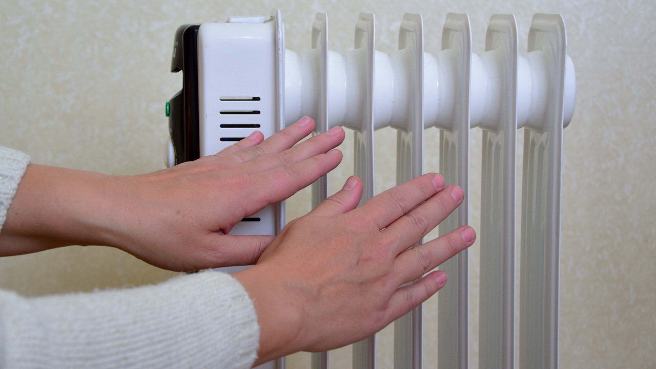 "Духовка у нас вместо камина": жители Озерска замерзают в квартирах