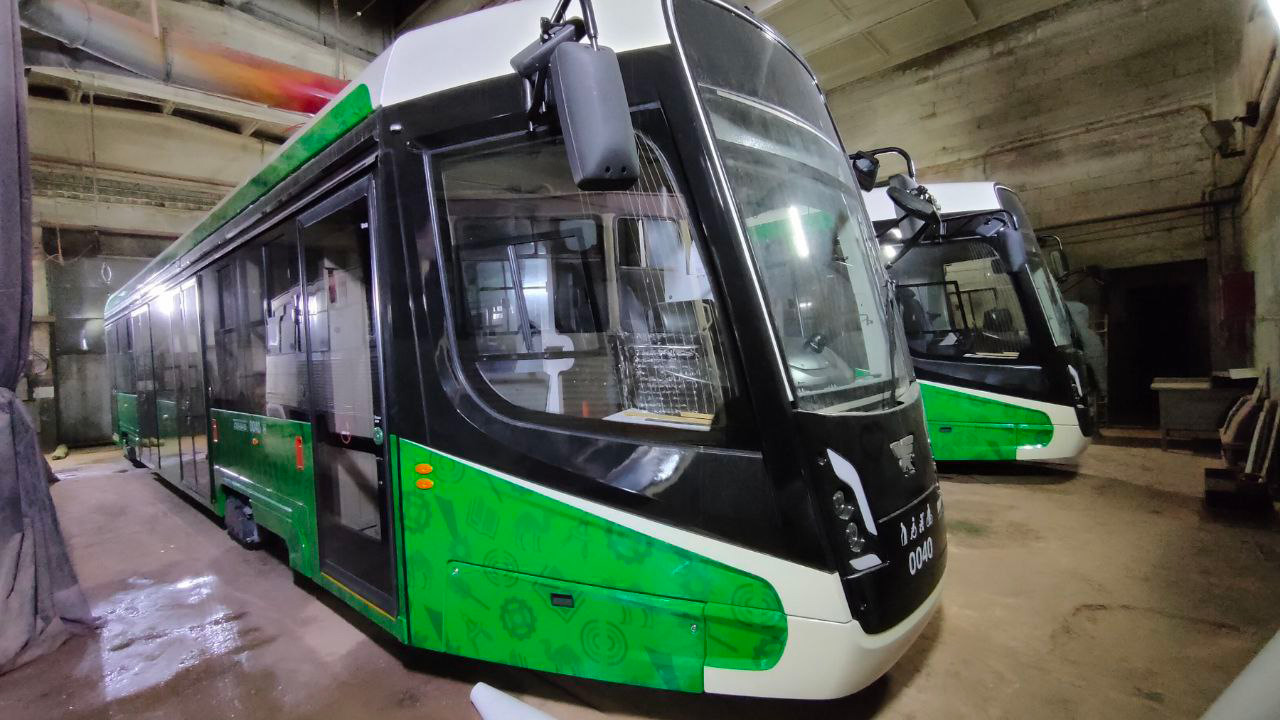 Новые трамвайные вагоны выходят на улицы Челябинска
