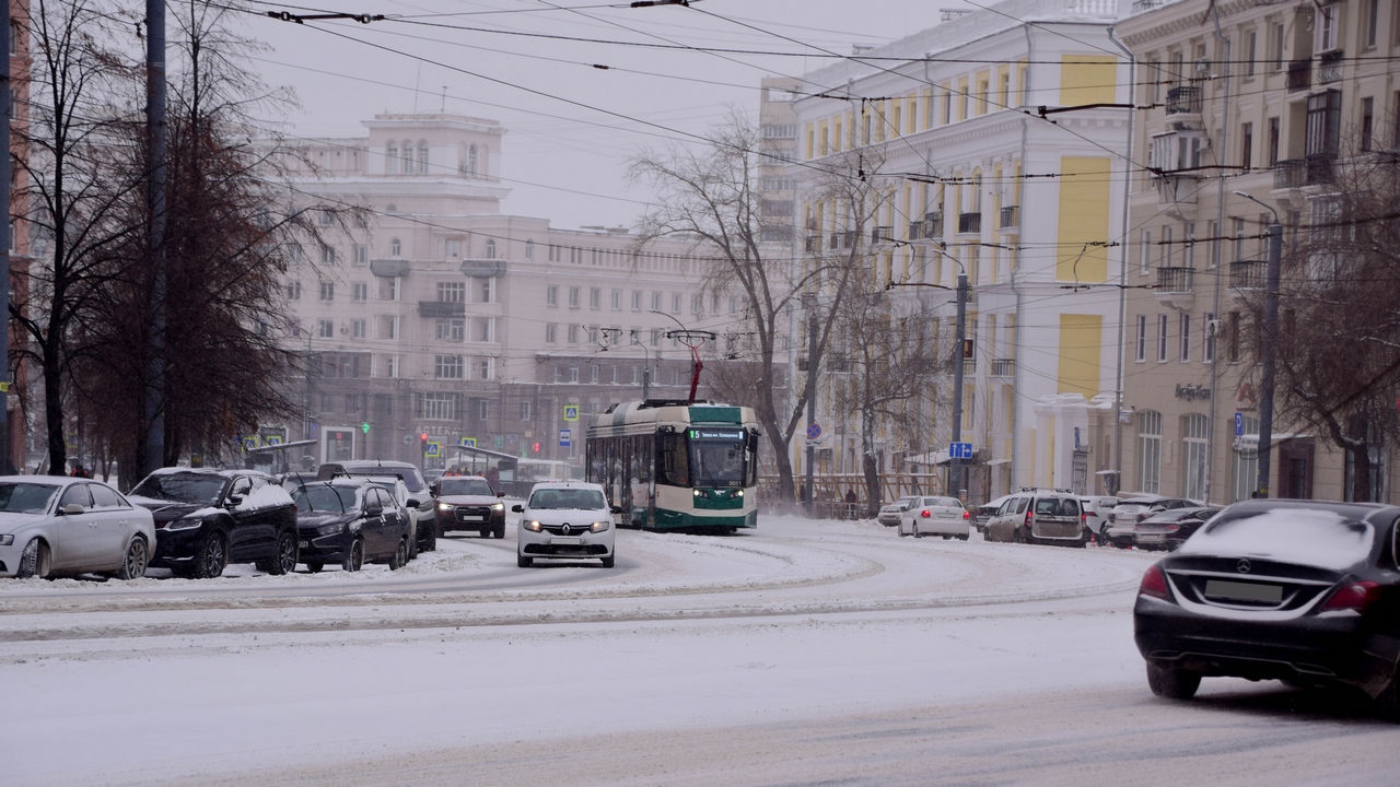 В Челябинске с 1 декабря изменятся маршруты нескольких автобусов и трамвая