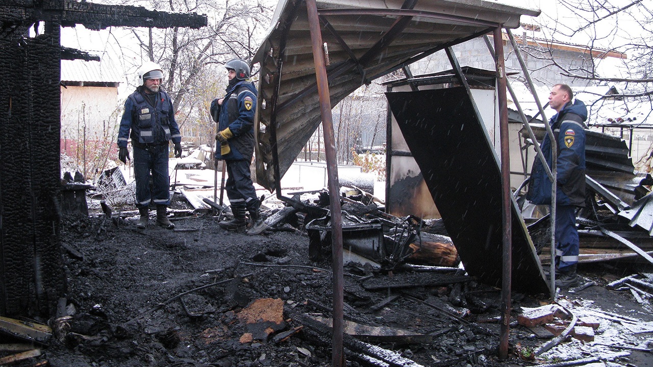 Мужчина погиб во время пожара в Челябинске
