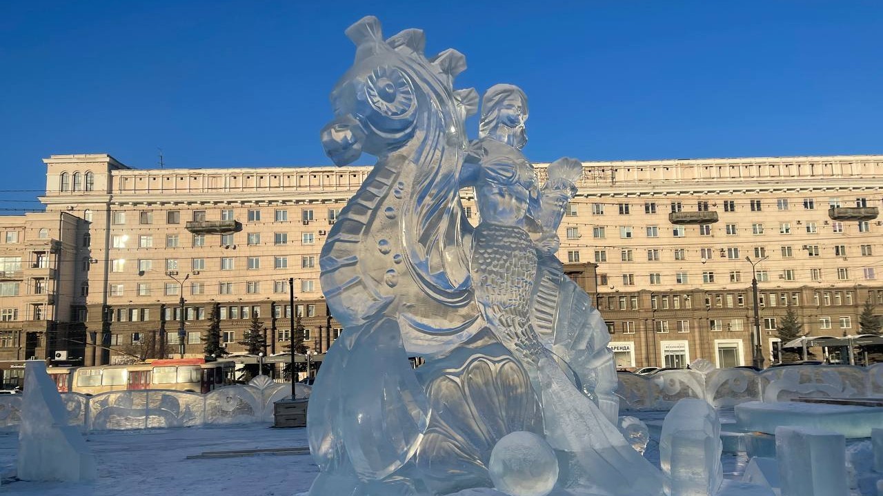 Ледовый городок открывается в центре Челябинска Ледовый городок открывается в центре Челябинска