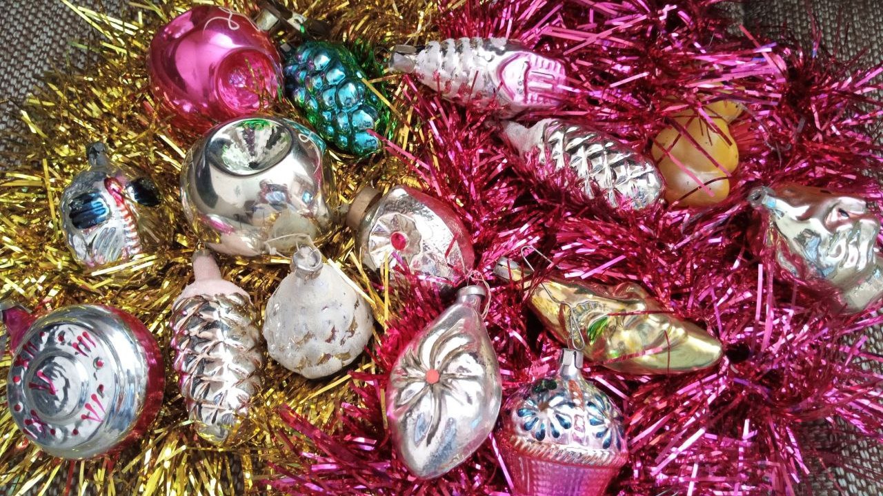 Любимая елочная игрушка: ГТРК "Южный Урал" завершает прием фотографий