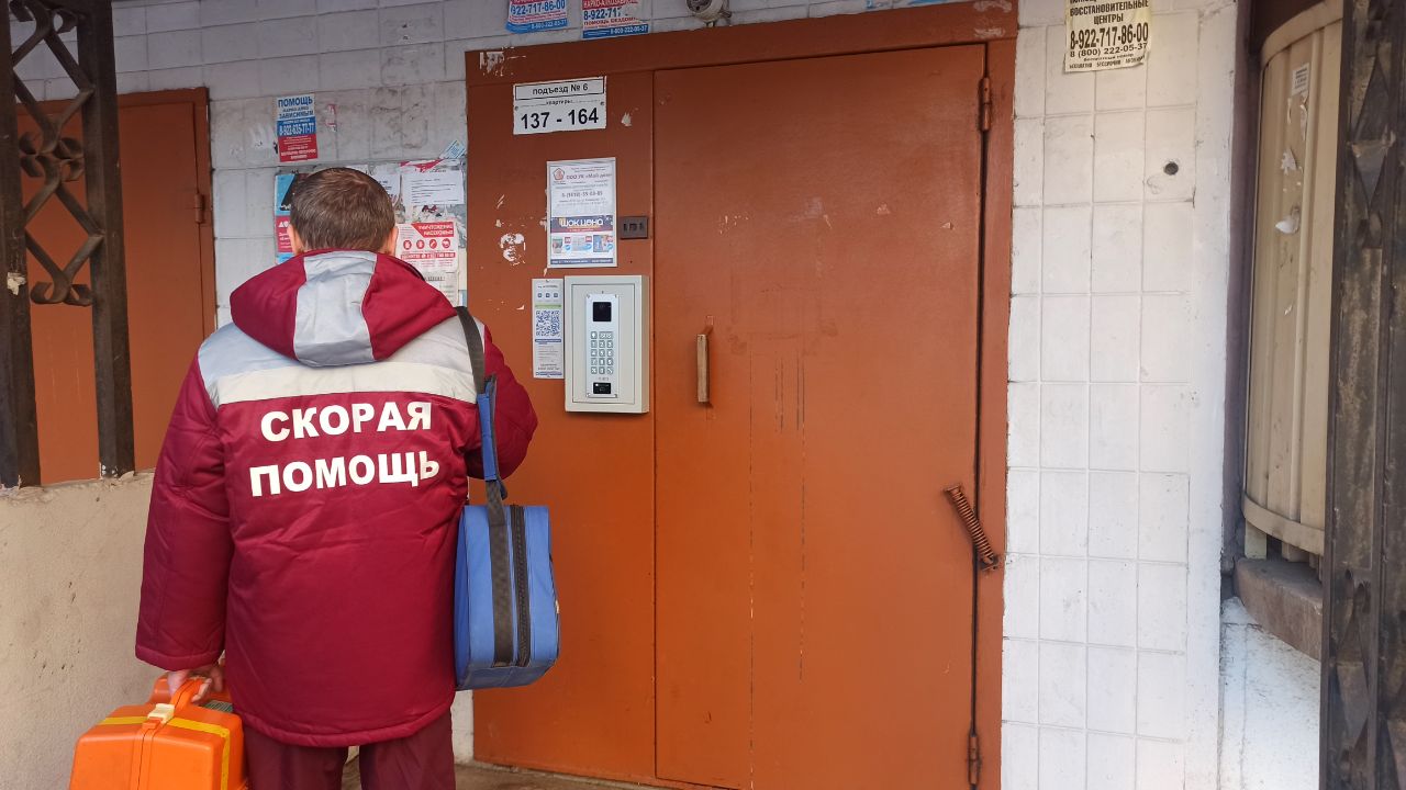 Врачи в Магнитогорске теперь без ключа могут попасть в подъезд с домофоном