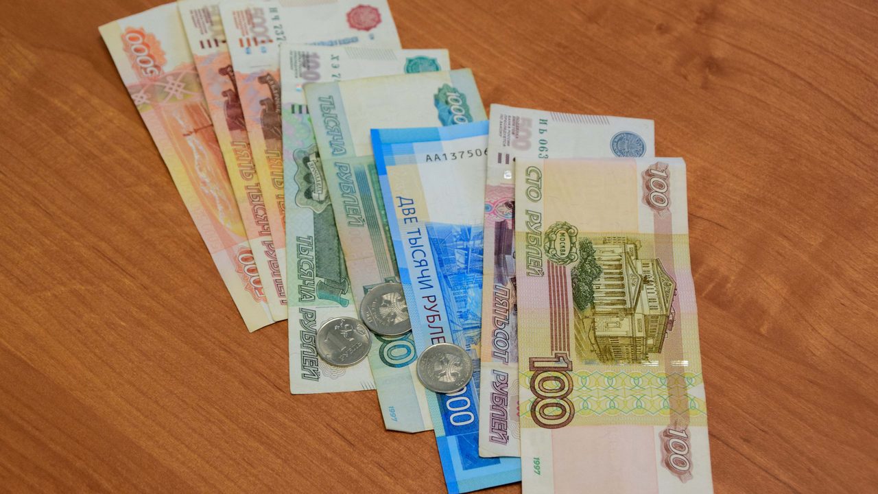 В Челябинской области 83-летний пенсионер чуть не отдал 100 тысяч рублей мошенникам