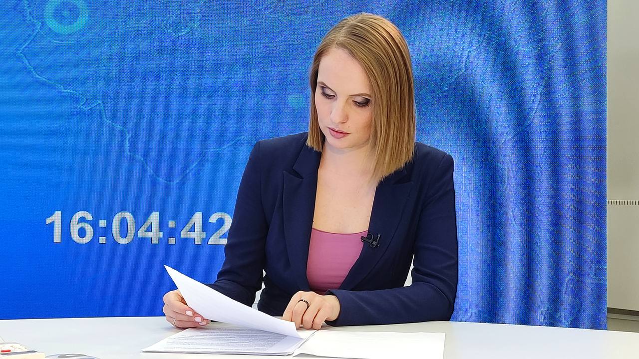 Прямая линия с губернатором Алексеем Текслером: как проходит подготовка Прямая линия с губернатором Алексеем Текслером: как проходит подготовка