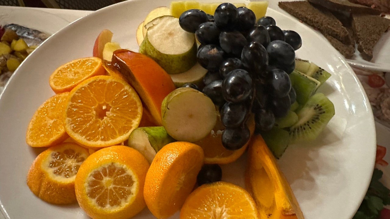 Эксперты рассказали, как изменилась стоимость праздничного стола в Челябинской области