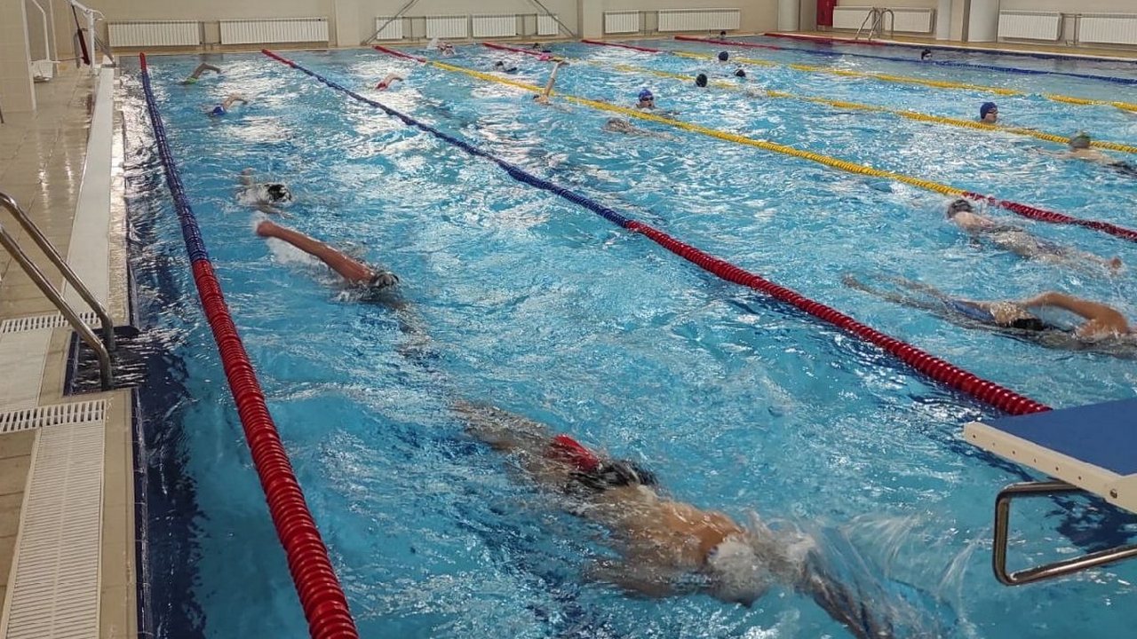 В Челябинске открылся новый бассейн, который сможет принимать международные соревнования