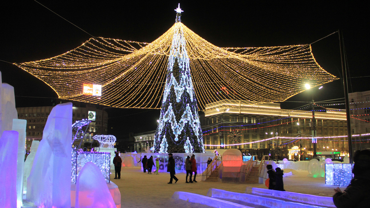 Стало известно, сколько человек посетили главный ледовый городок Челябинска