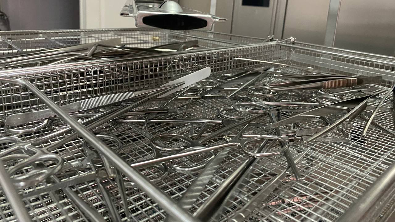 Младенец в Челябинской области попал в реанимацию после проведенной дома операции Младенец в Челябинской области попал в реанимацию после проведенной дома операции