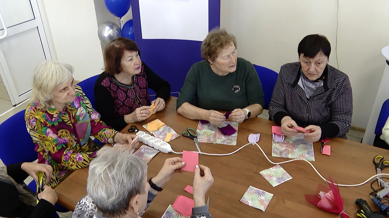Старость в радость: клуб для пенсионеров открылся в Копейске