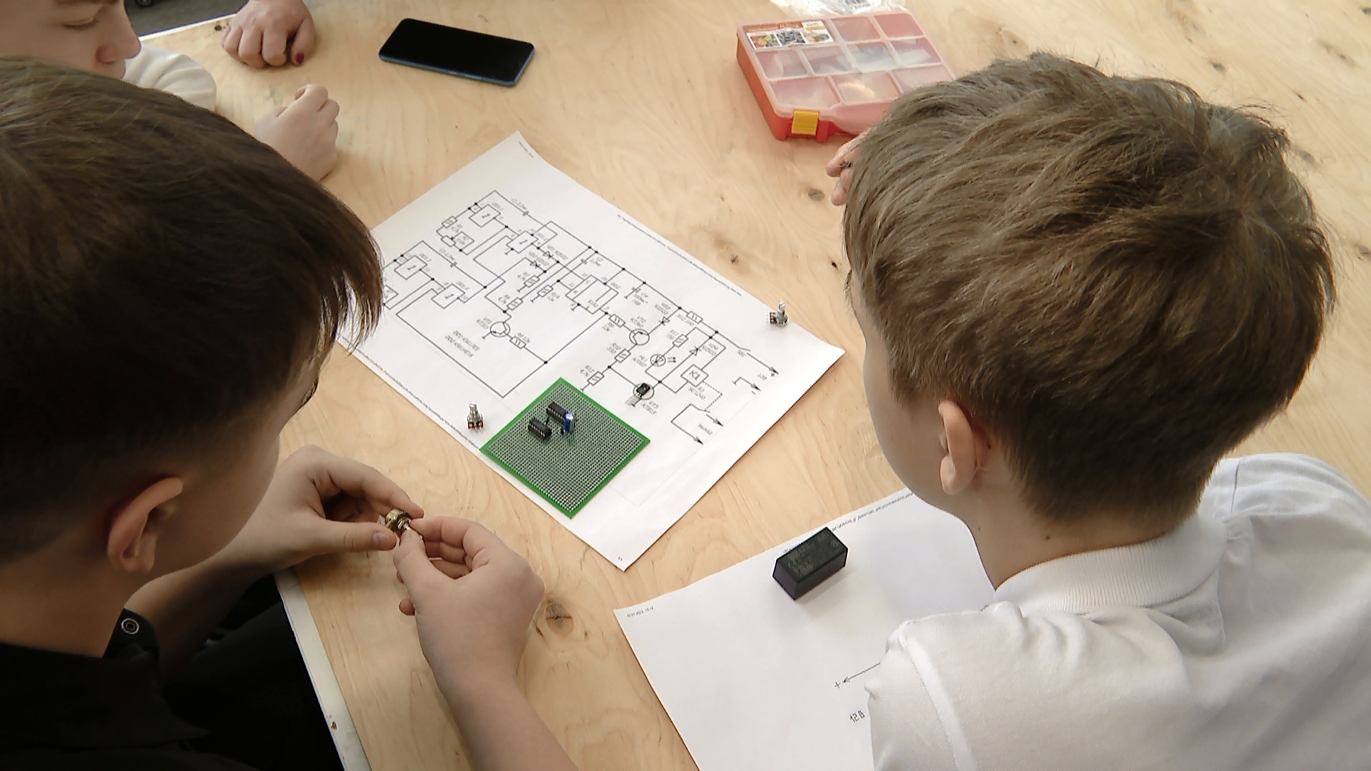 Путь в большую науку: как на Южном Урале готовят новое поколение инженеров