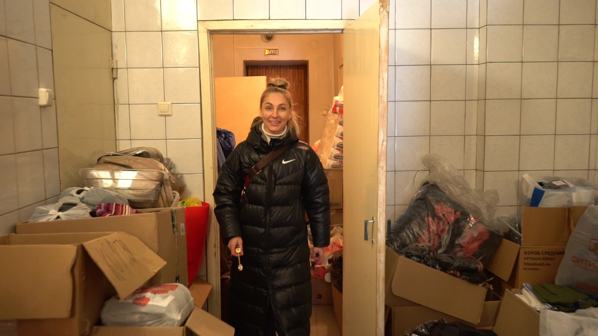 По зову сердца: медсестра-волонтер из Челябинска помогает собирать гуманитарную помощь для Донбасса